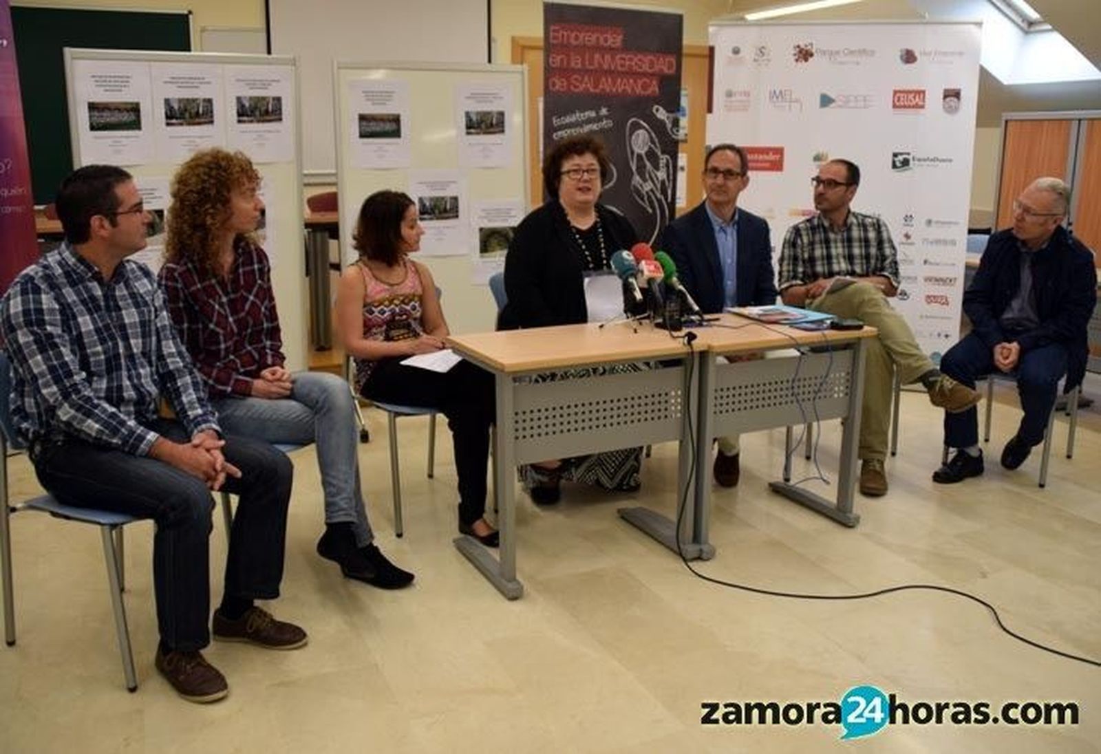 La Escuela de Magisterio da un paso al frente en formación post universitaria