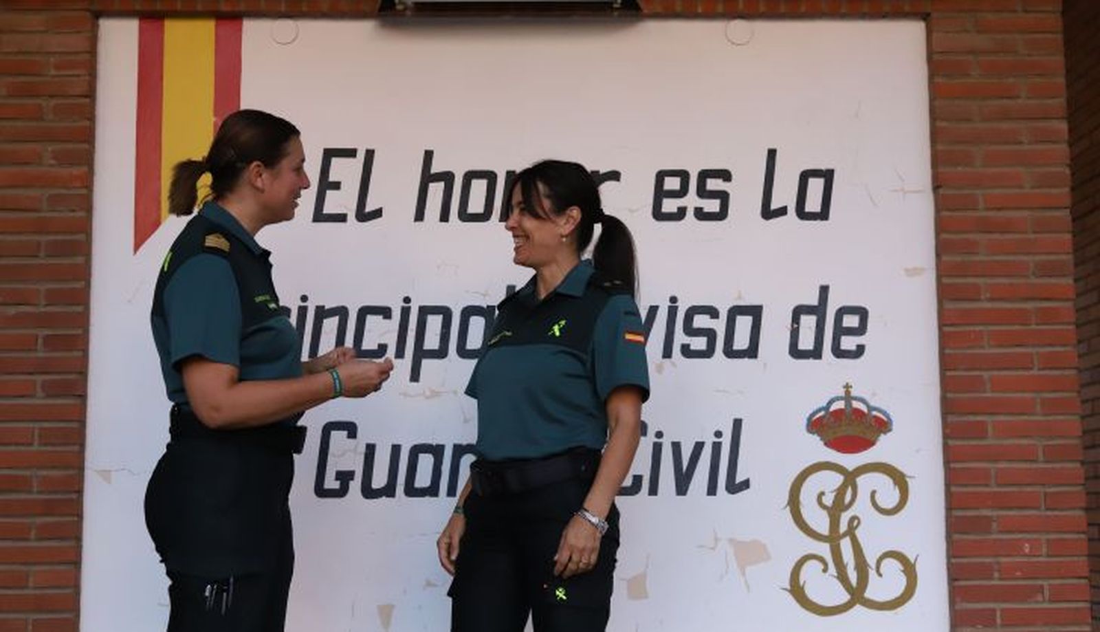  la sargento primero de la Comandancia de Zamora, Ana Katia Pérez Gil y la teniente María Isabel García Núñez, jefa del Seprona y O. P C