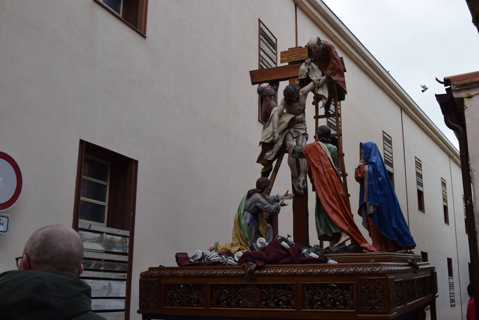 traslado-de-los-pasos-de-semana-santa-a-la-carpa-12