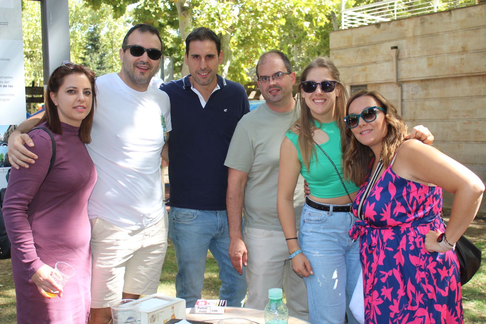 Ambiente en la Feria de Día en el mediodía de este sábado