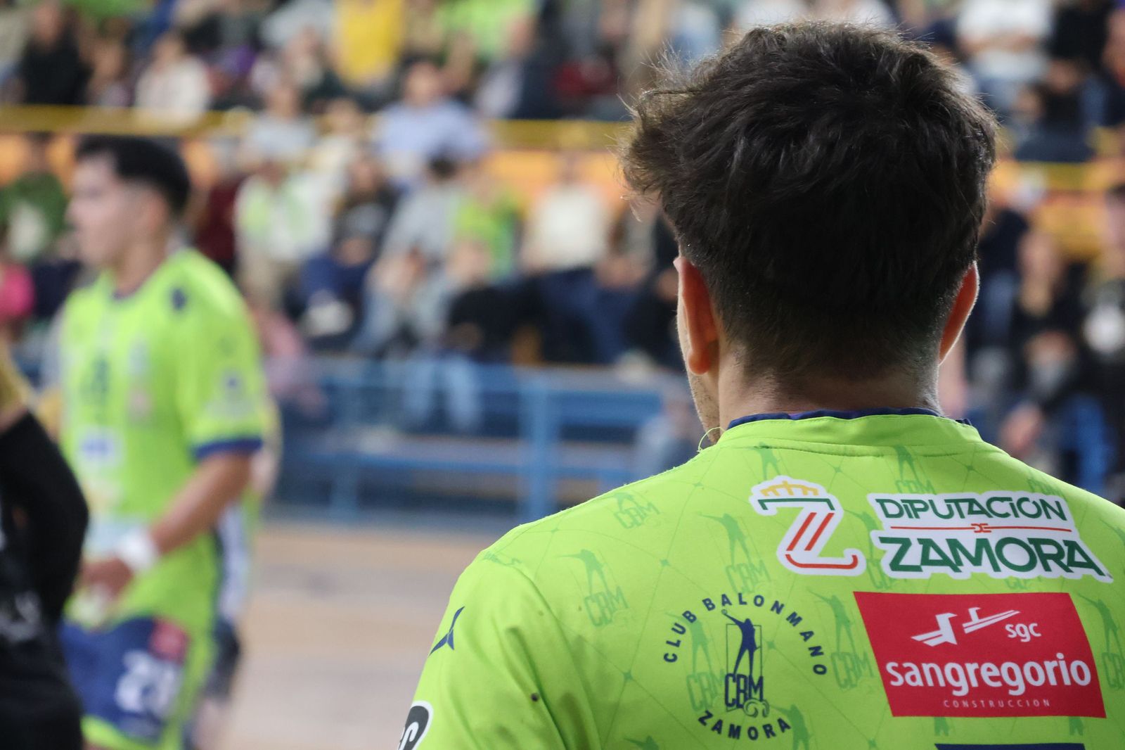 GALERÍA | El BM Zamora recibe en casa al Ciudad de Salamanca en un duelo muy ajustado