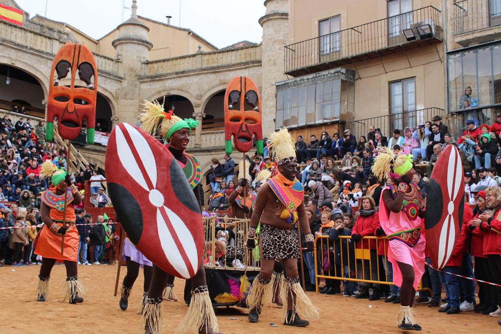 disfraces-del-sabado-de-carnaval-en-ciudad-rodrigo-8