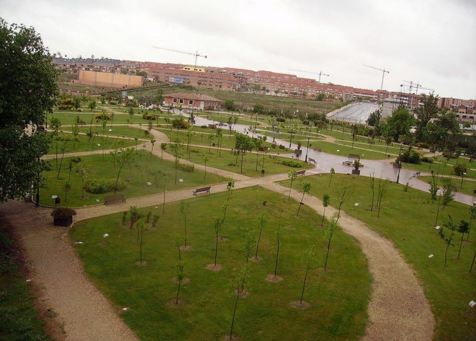 Zonas verdes en Salamanca. Foto de archivo