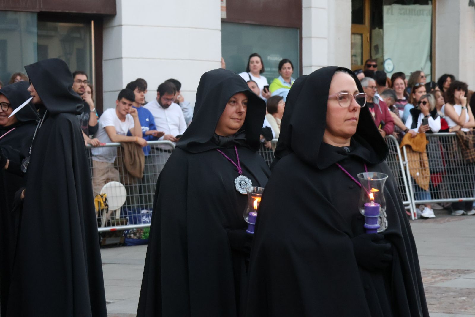 GALERÍA | Revive en imágenes la procesión de la Soledad