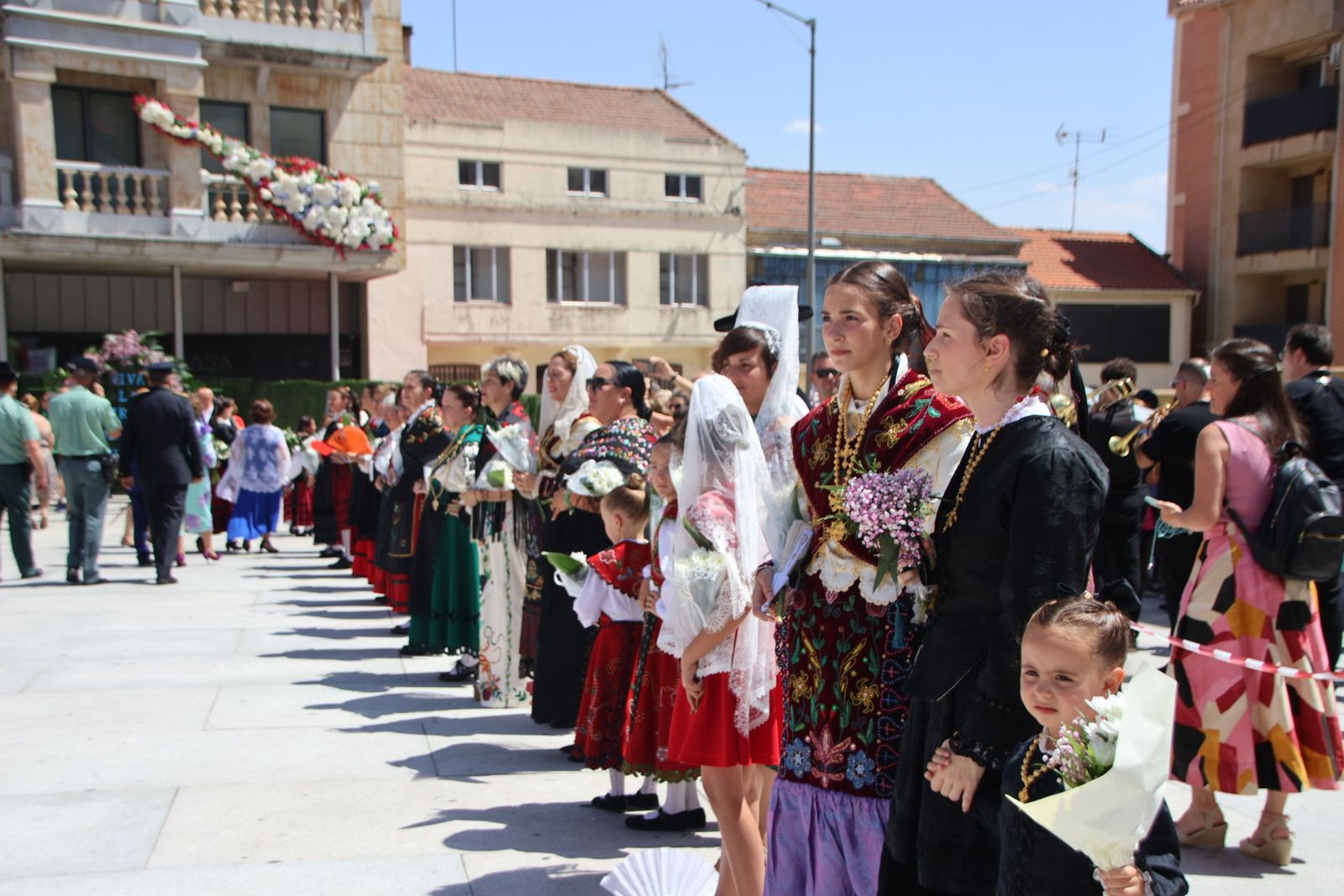 Procesión y ofrenda floral en honor de Nuestra Señora de la Asunción en Guijuelo