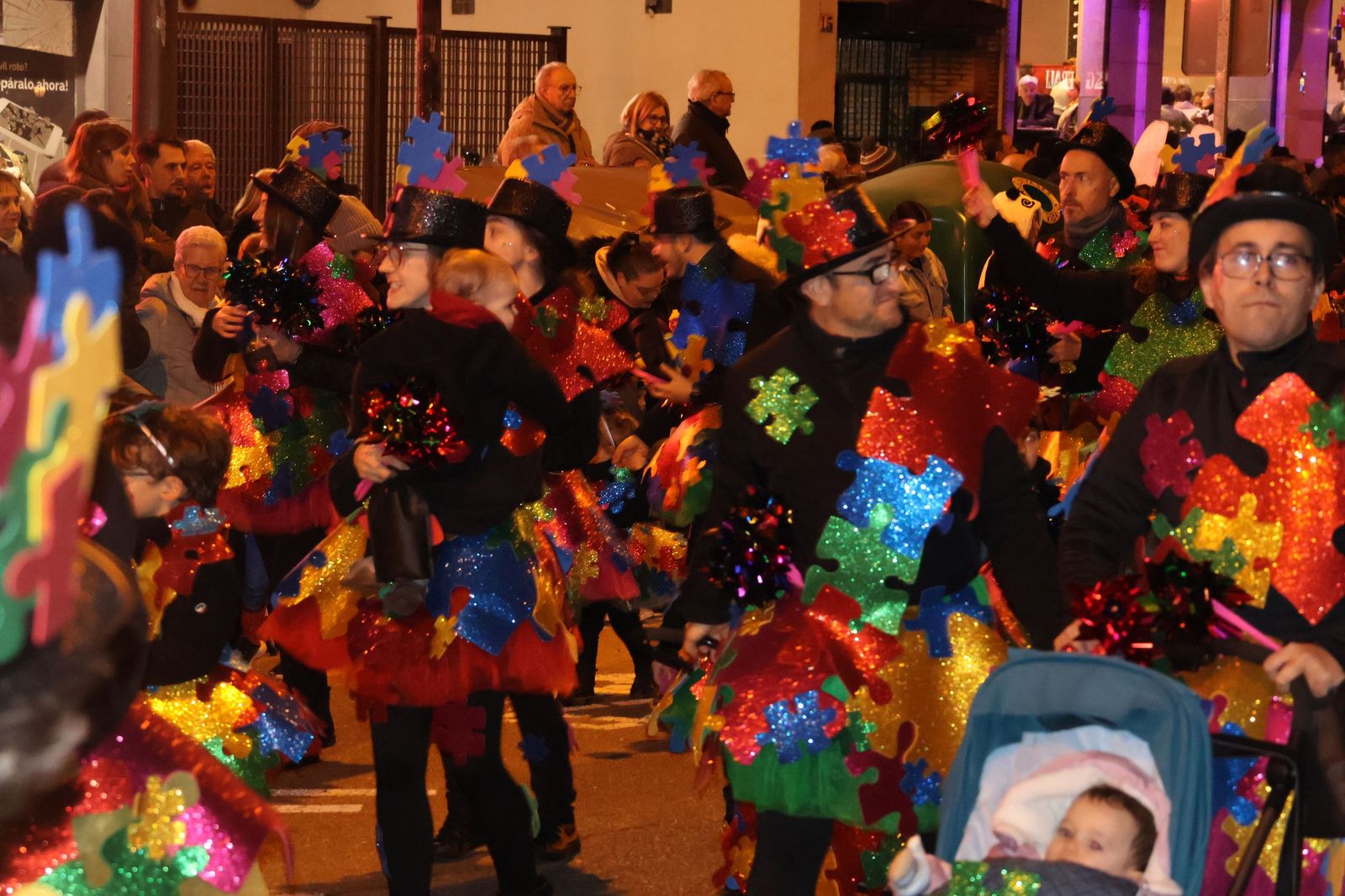 GALERÍA | Disfruta de las imágenes del colorido desfile de Carnaval en Zamora