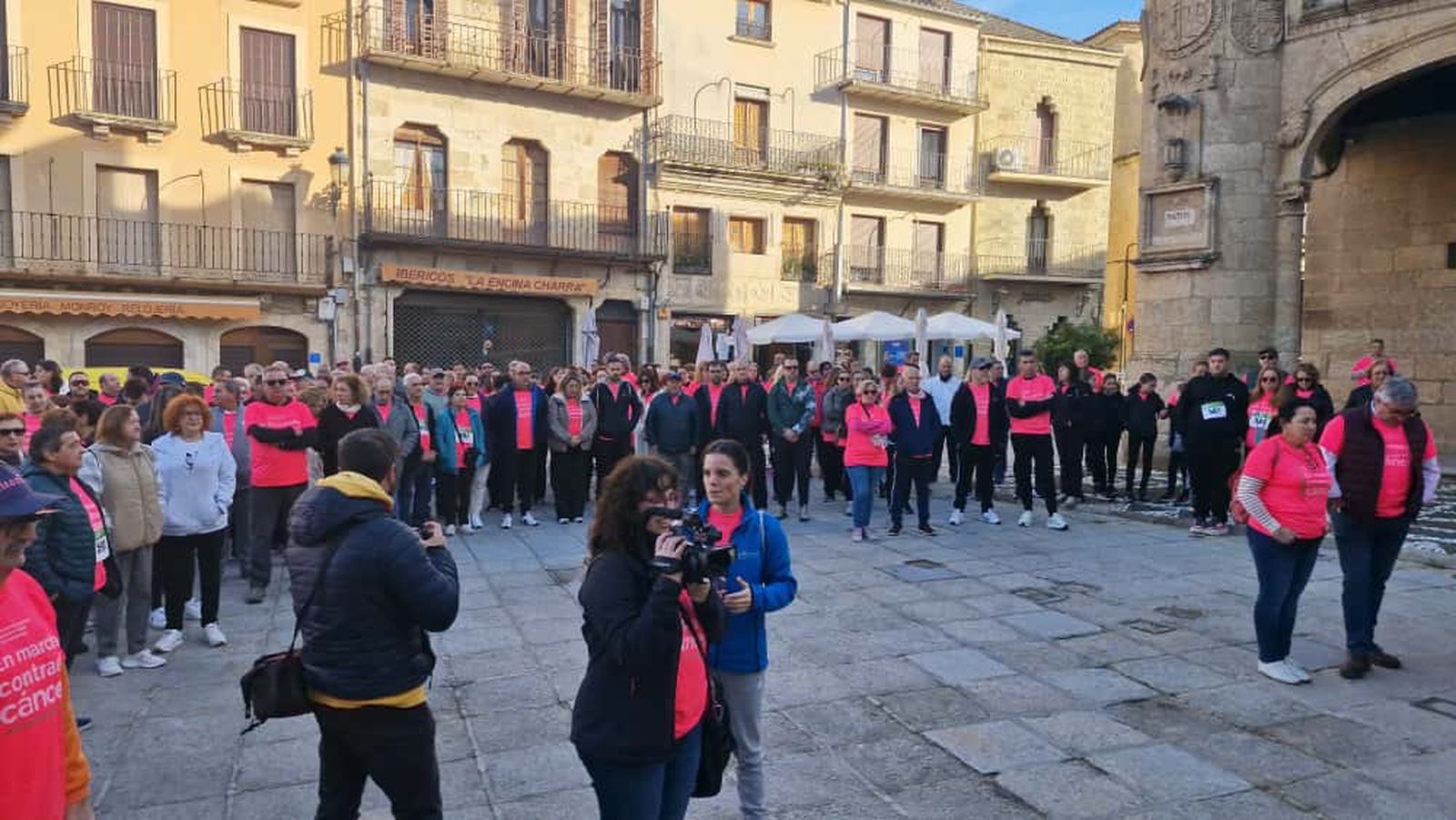 Marcha contra el cáncer Ciudad Rodrigo (7).jpeg