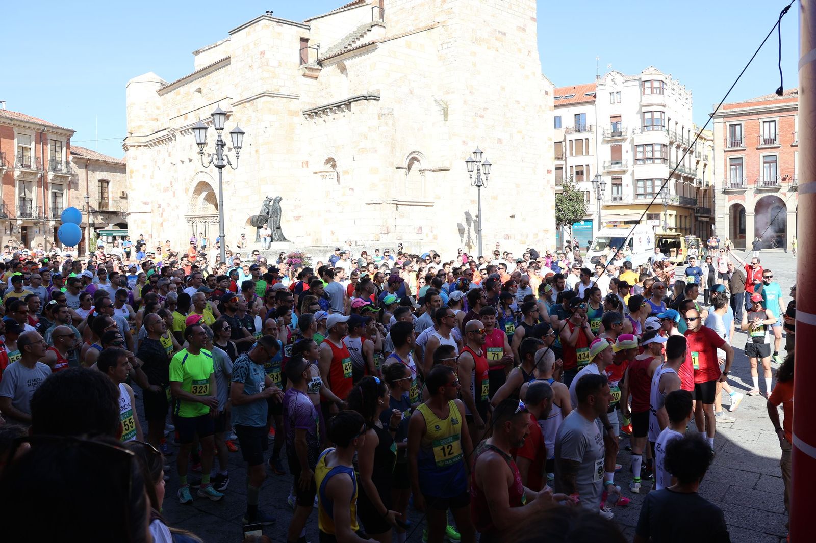 GALERÍA | Zamora arranca su Media Maratón: disfruta de las mejores imágenes de la salida