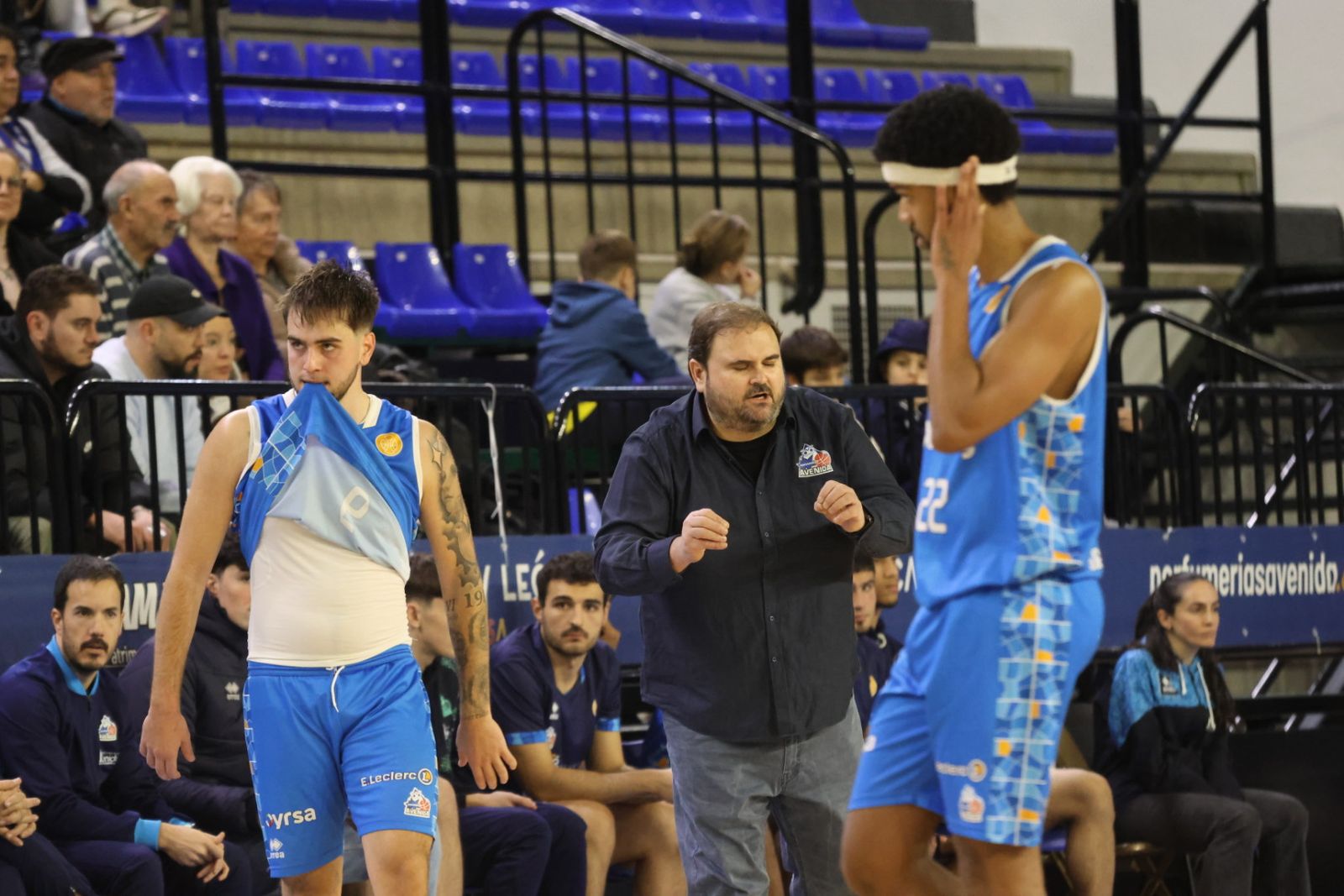 Perfumerías Avenida - Marín Ence