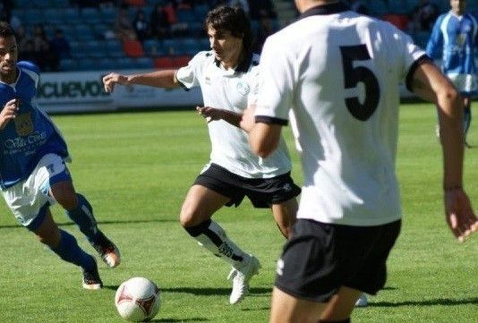 Víctor Andrés, con ganas y dispuesto a regresar ante el Caudal