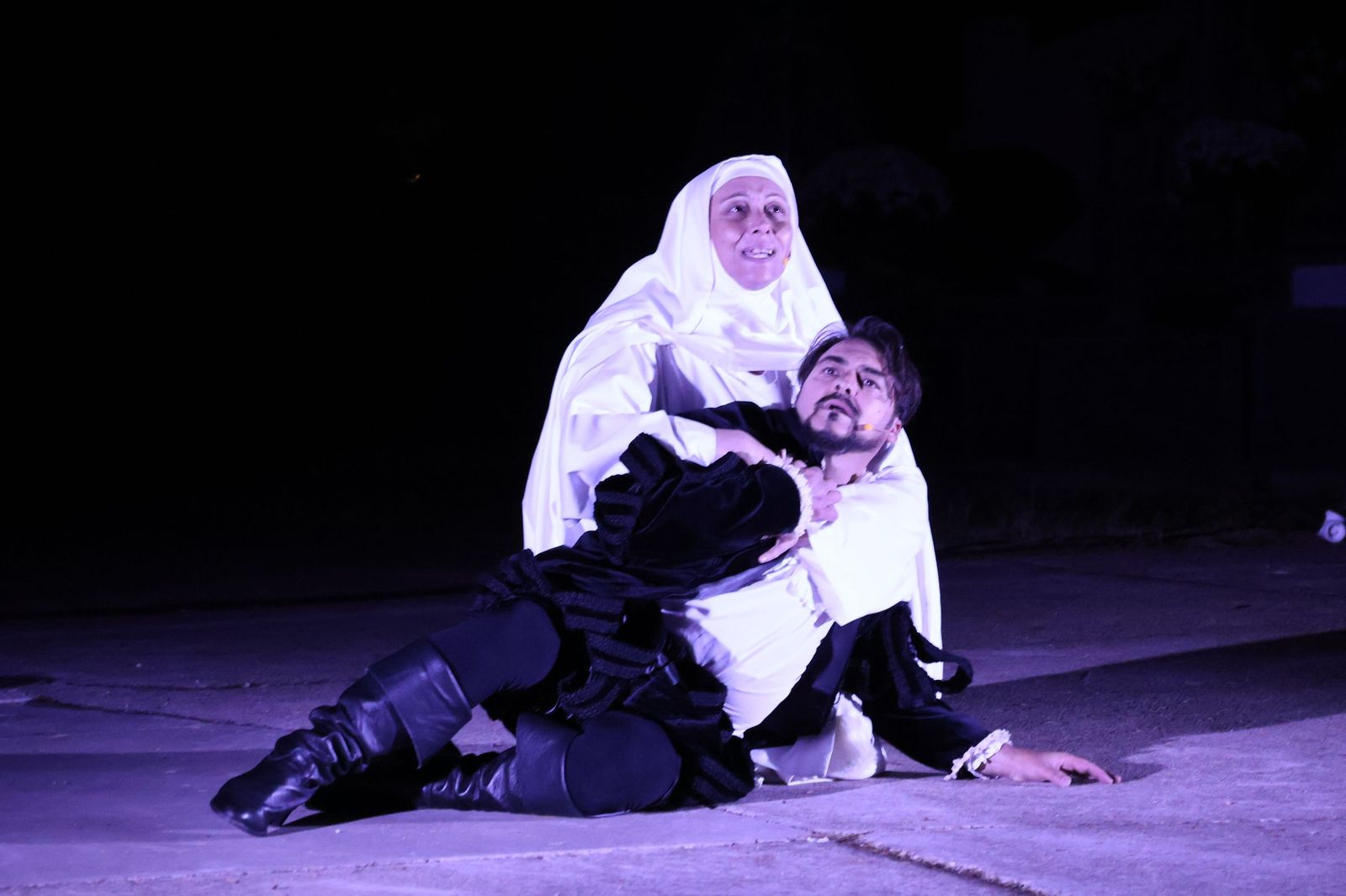 GALERÍA | Don Juan Tenorio cierra temporada en el Cementerio de San Atilano