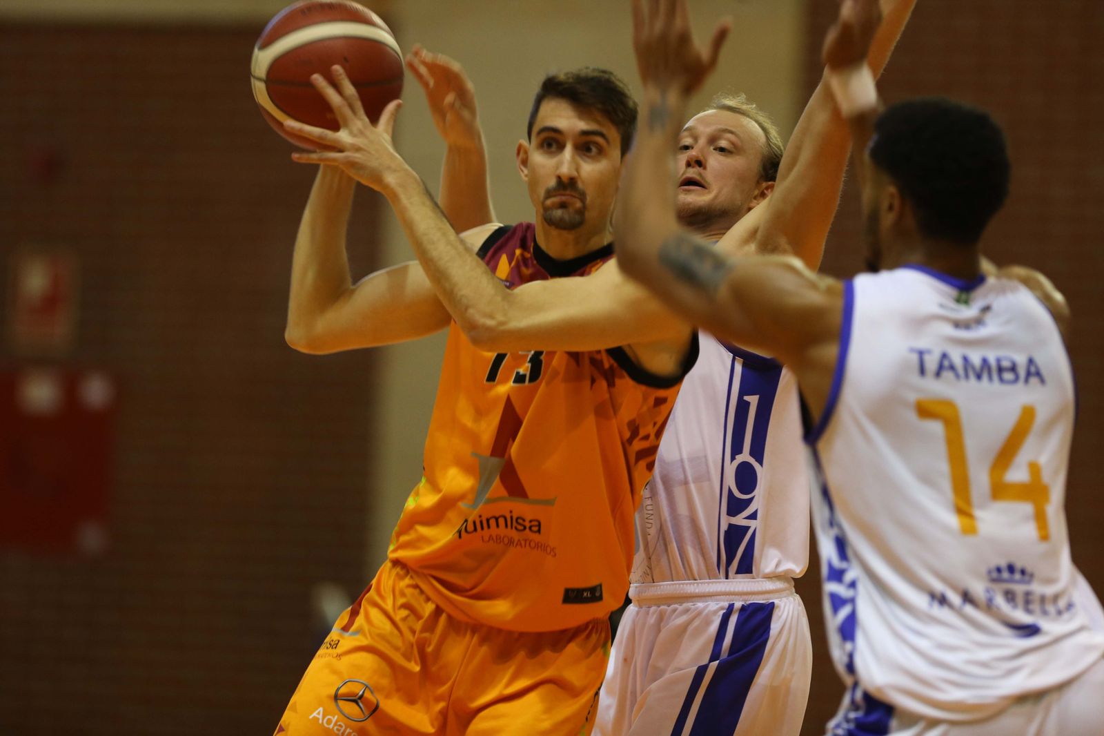 Iker Barbero, en el choque de ida ante CB Marbella.