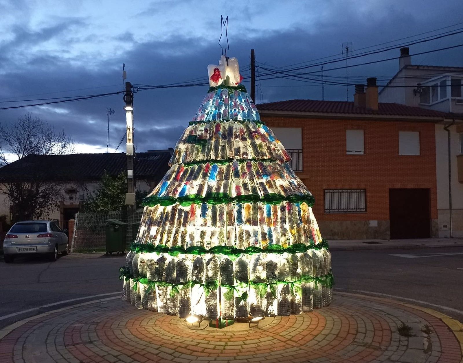 Aldealengua árbol navidad