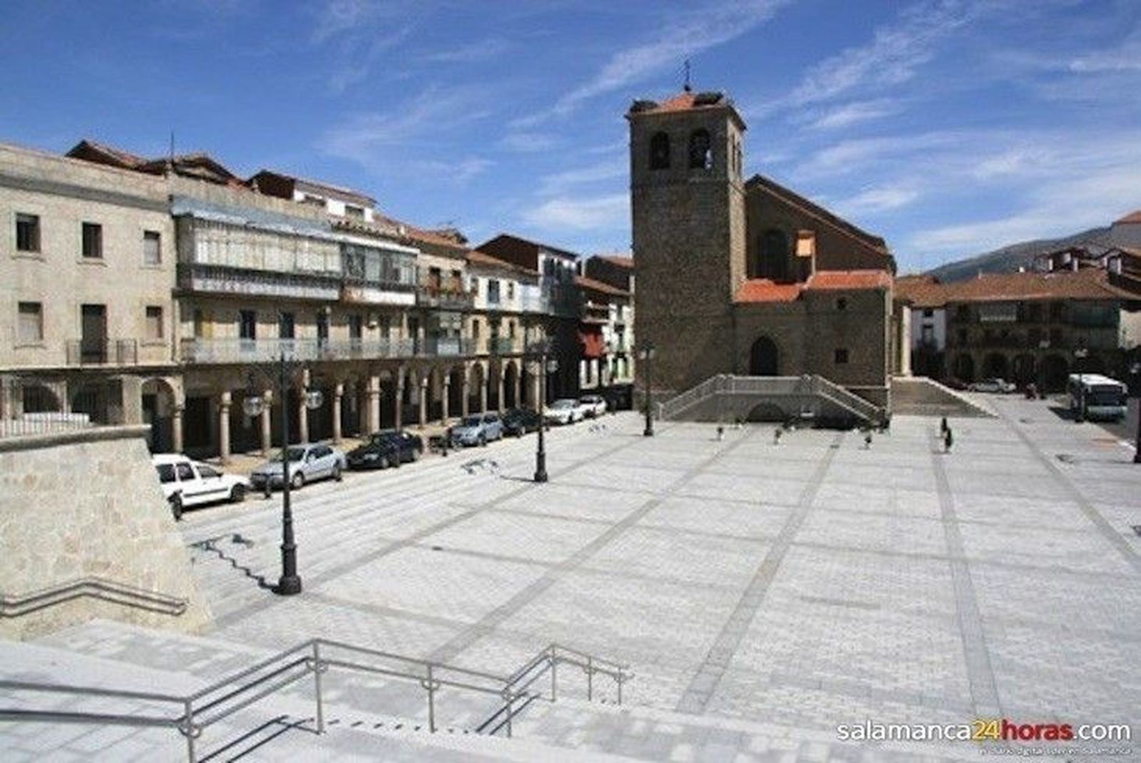 La asociación de vecinos Plaza Mayor busca propuestas para mejorar el barrio