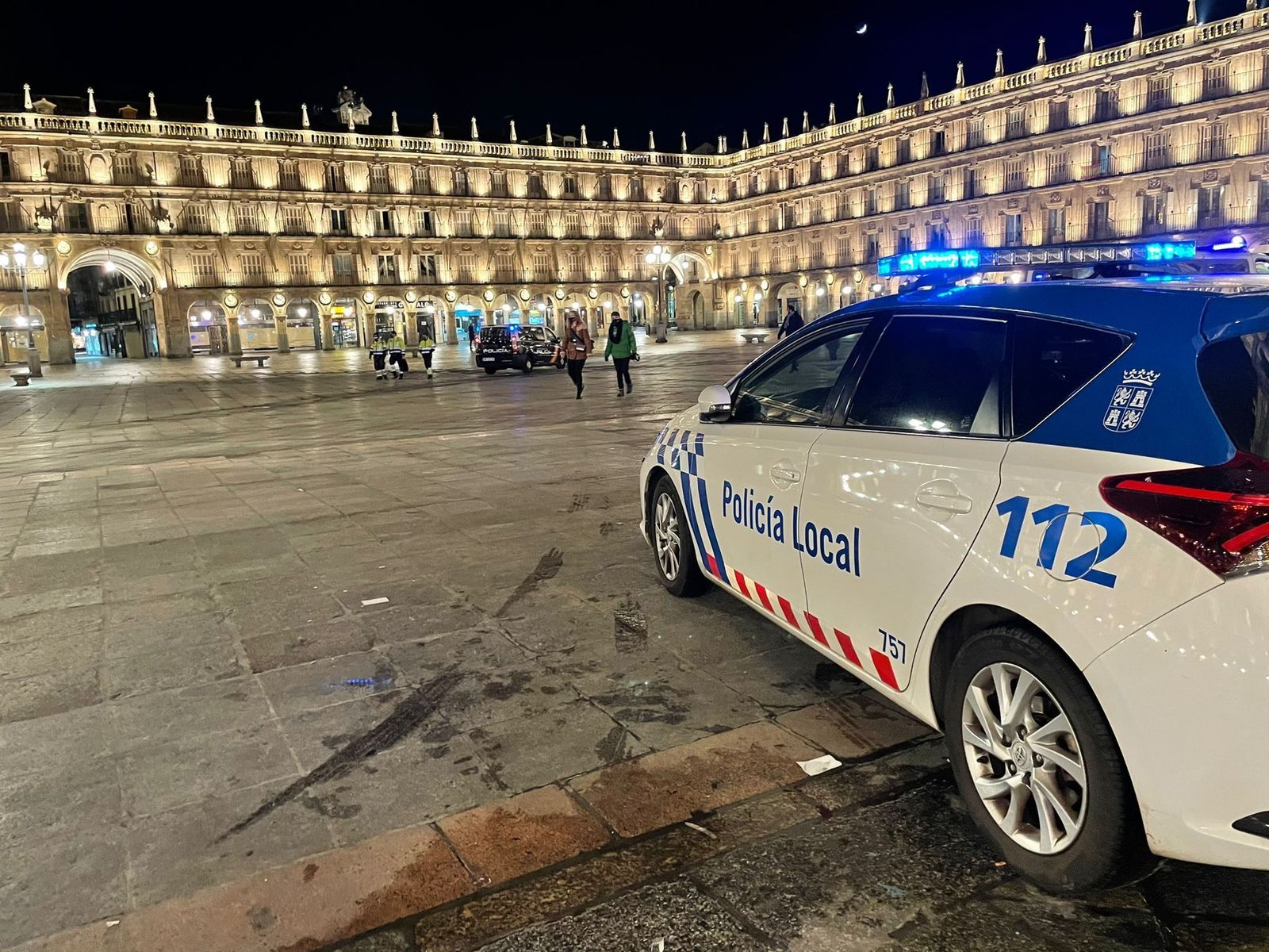 Entrada en vigor del toque de queda a las 20:00 horas