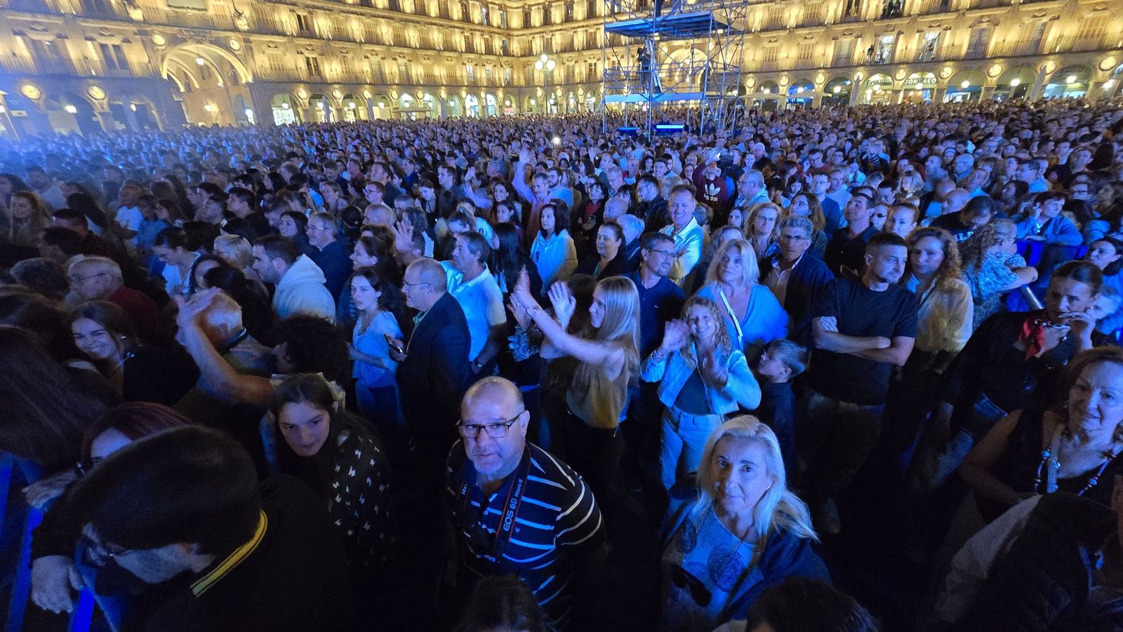 Concierto de Antonio José en la Plaza Mayor