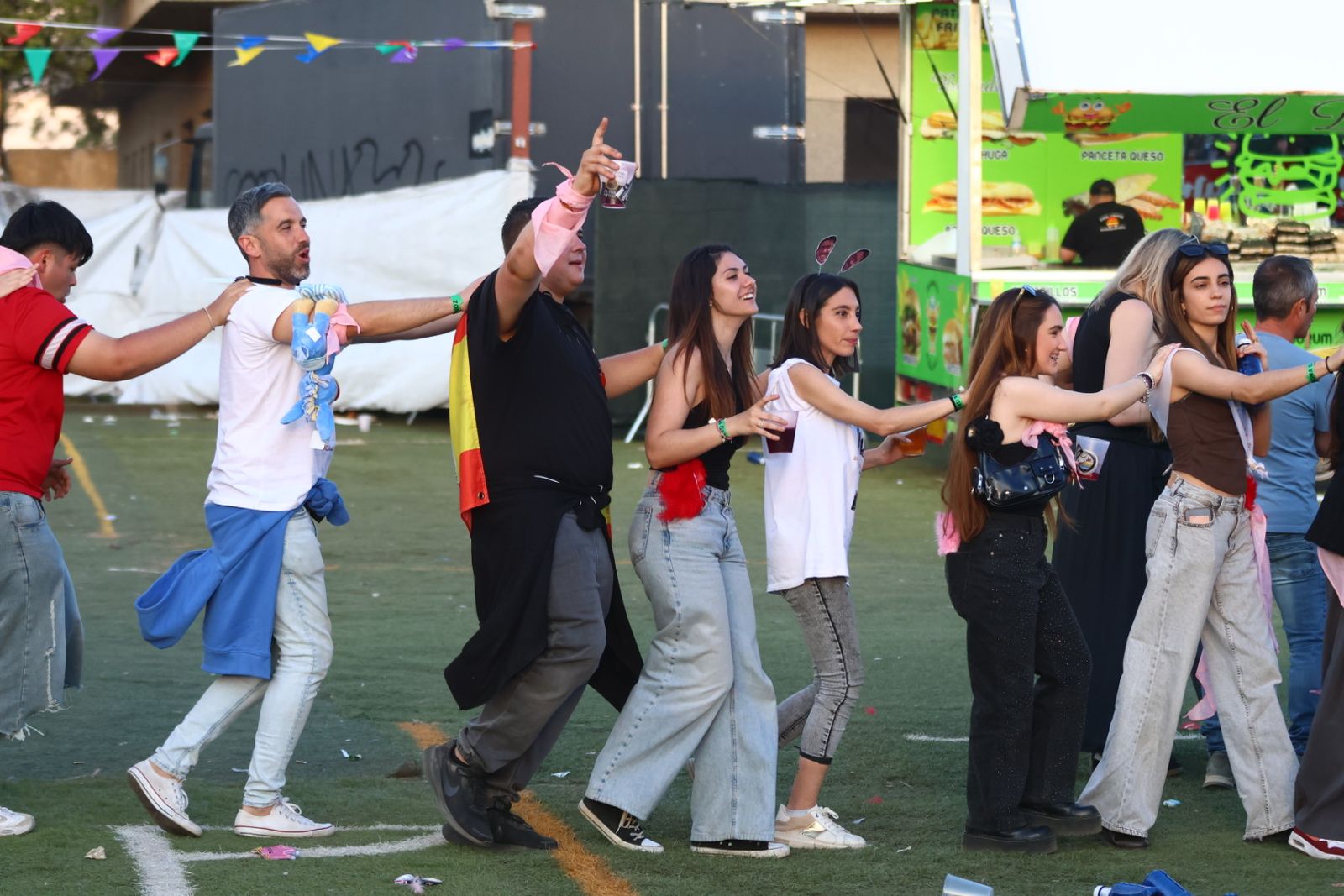 Salamanca de noche, sábado 18 de abril