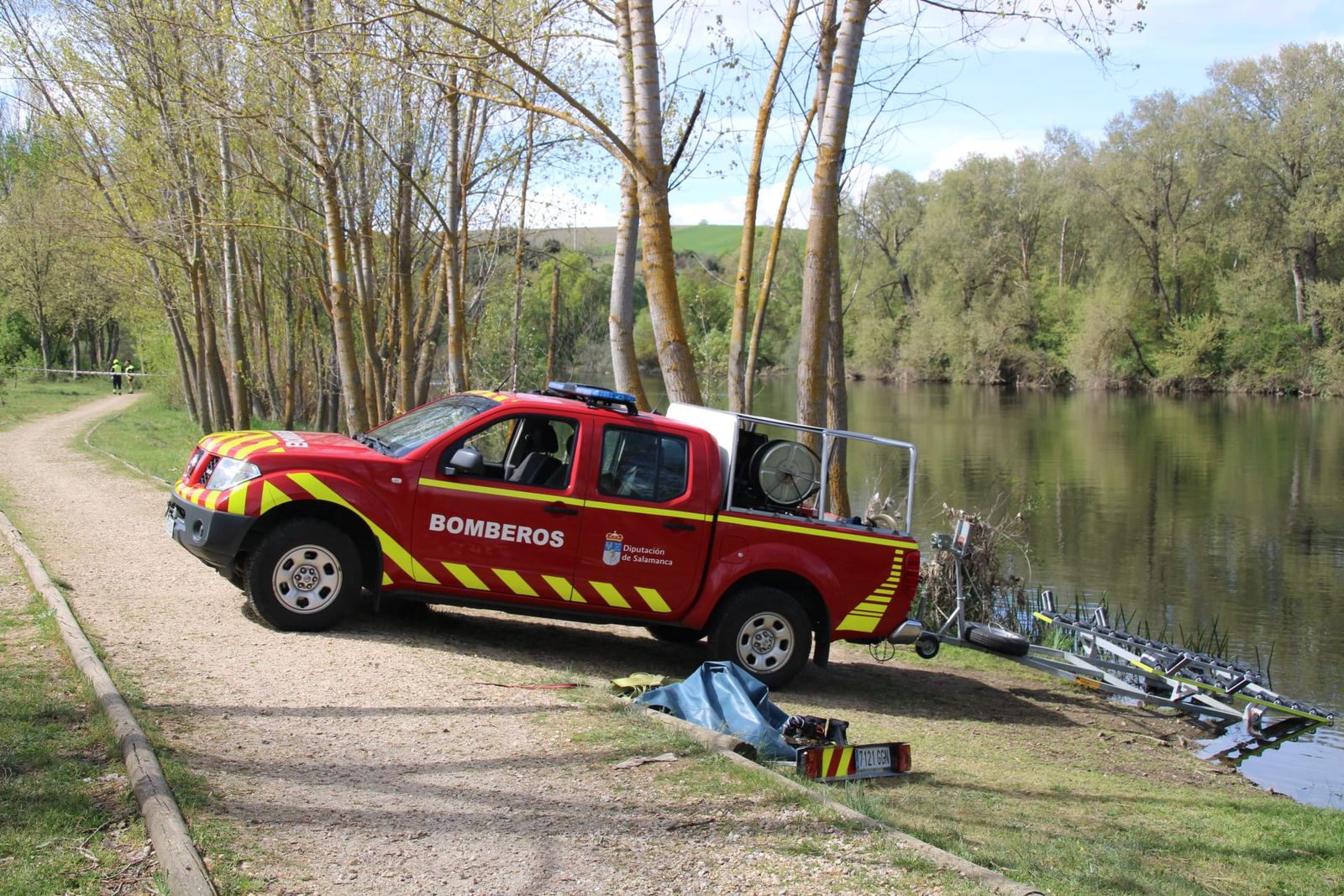 Rescate del cuerpo sin vida en el río Tormes a su paso por Villamayor