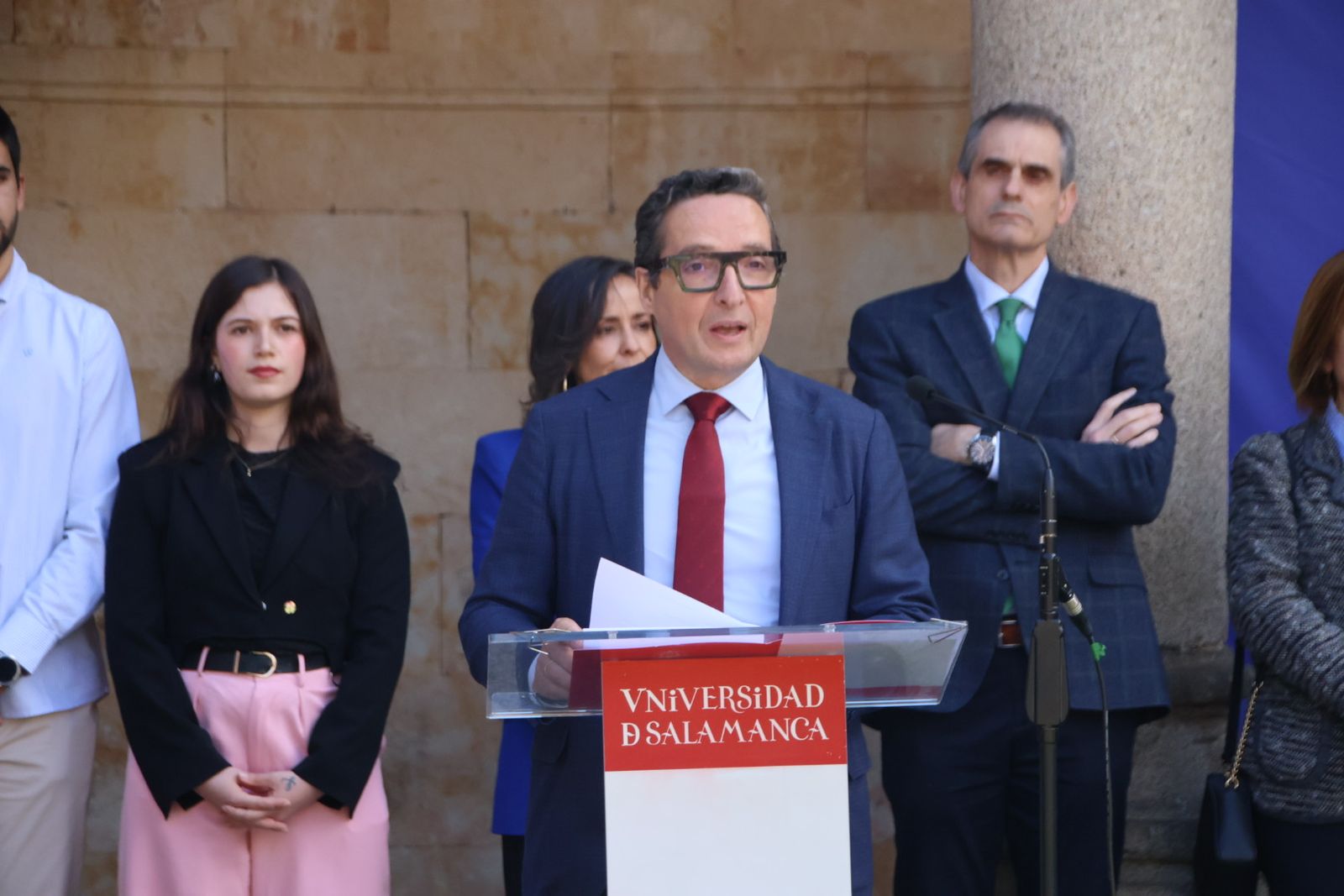 Ceremonia de Izado de la bandera europea por el Día de Europa