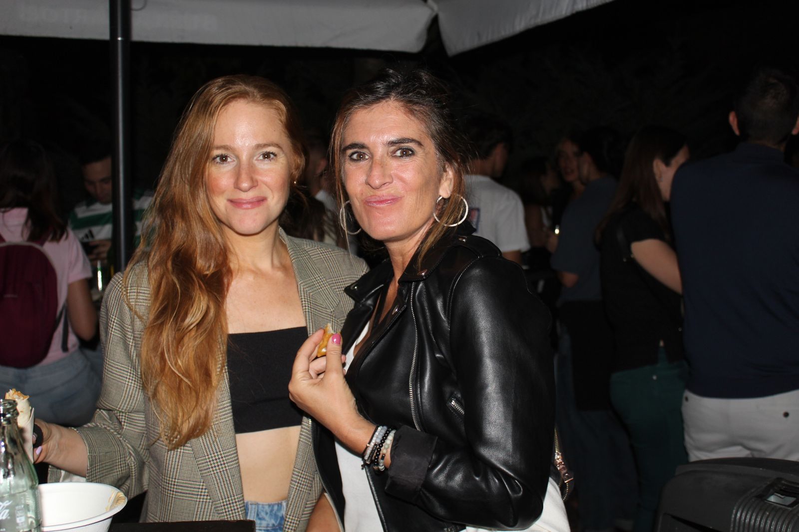 Ambiente en la Feria de Día en la tarde de este jueves