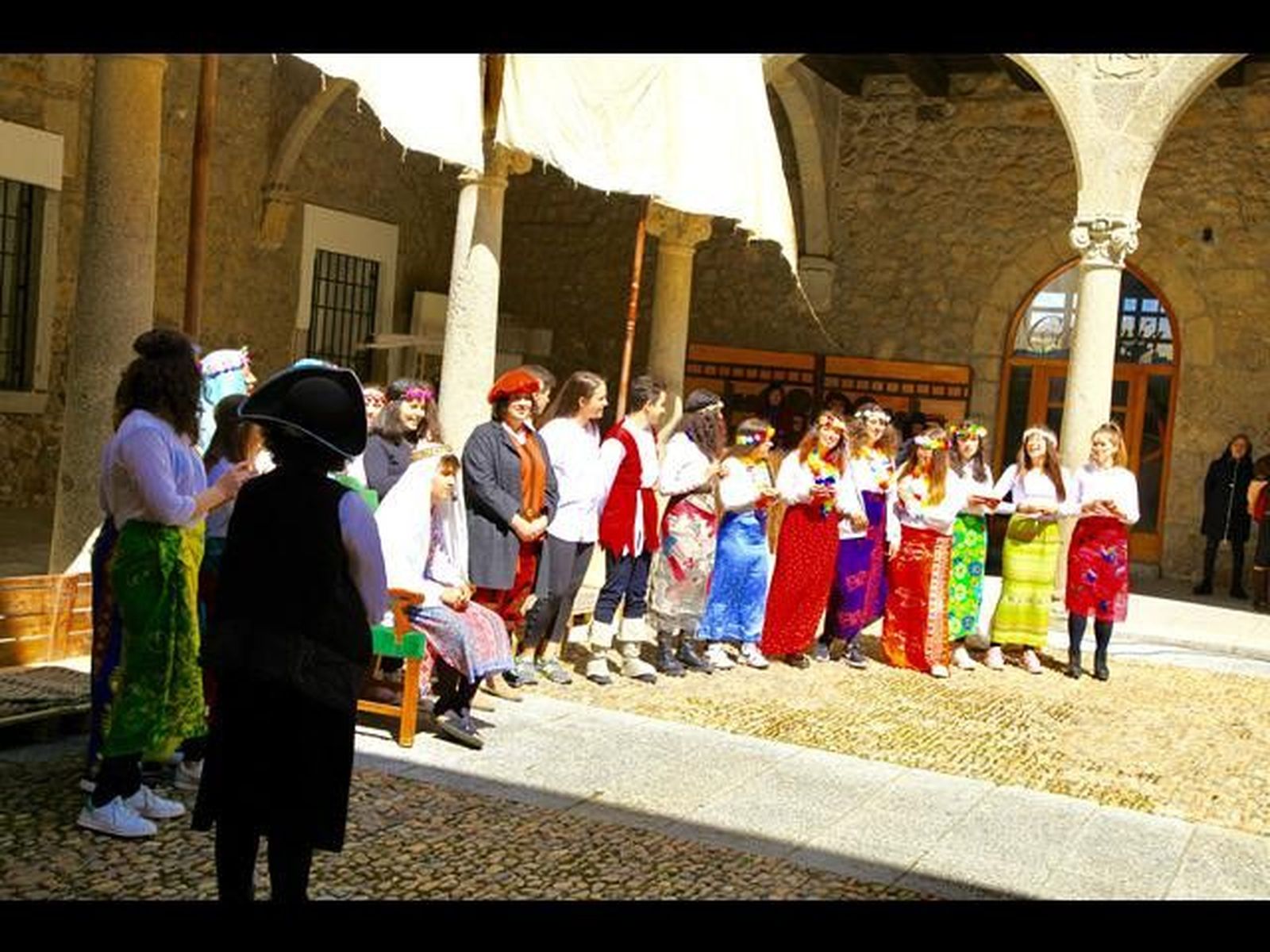 IES Ramón Olleros representación de la primera vuelta al mundo