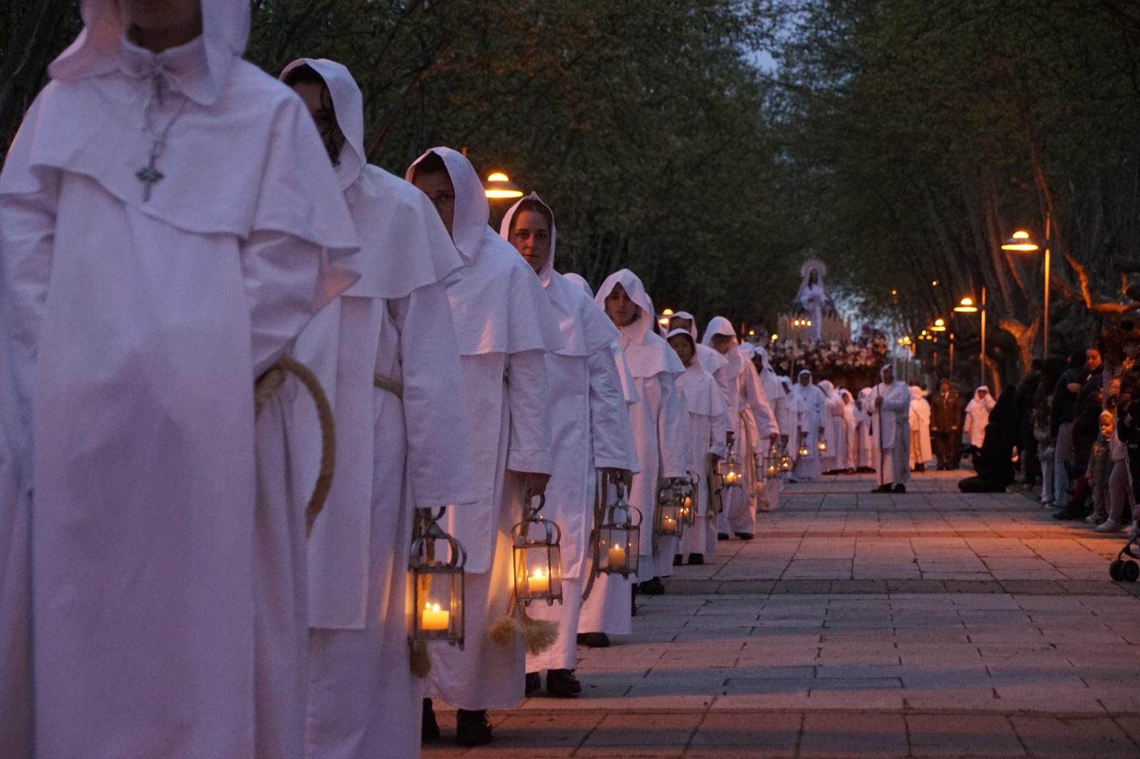 whatsapp-image-2025-04-17-at-21-48-31-6