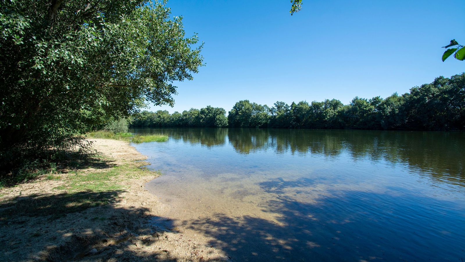 Playa Fluvial de La Barca. Ayuntamiento Camarzana de Tera