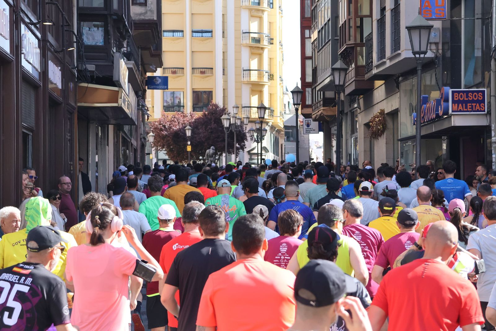 GALERÍA | Zamora arranca su Media Maratón: disfruta de las mejores imágenes de la salida