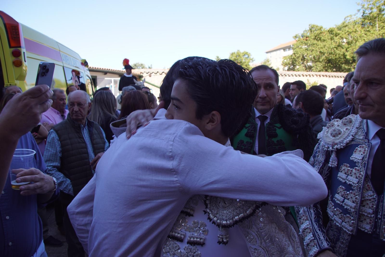 whatsapp-image-2024-09-14-at-18-37-06-2