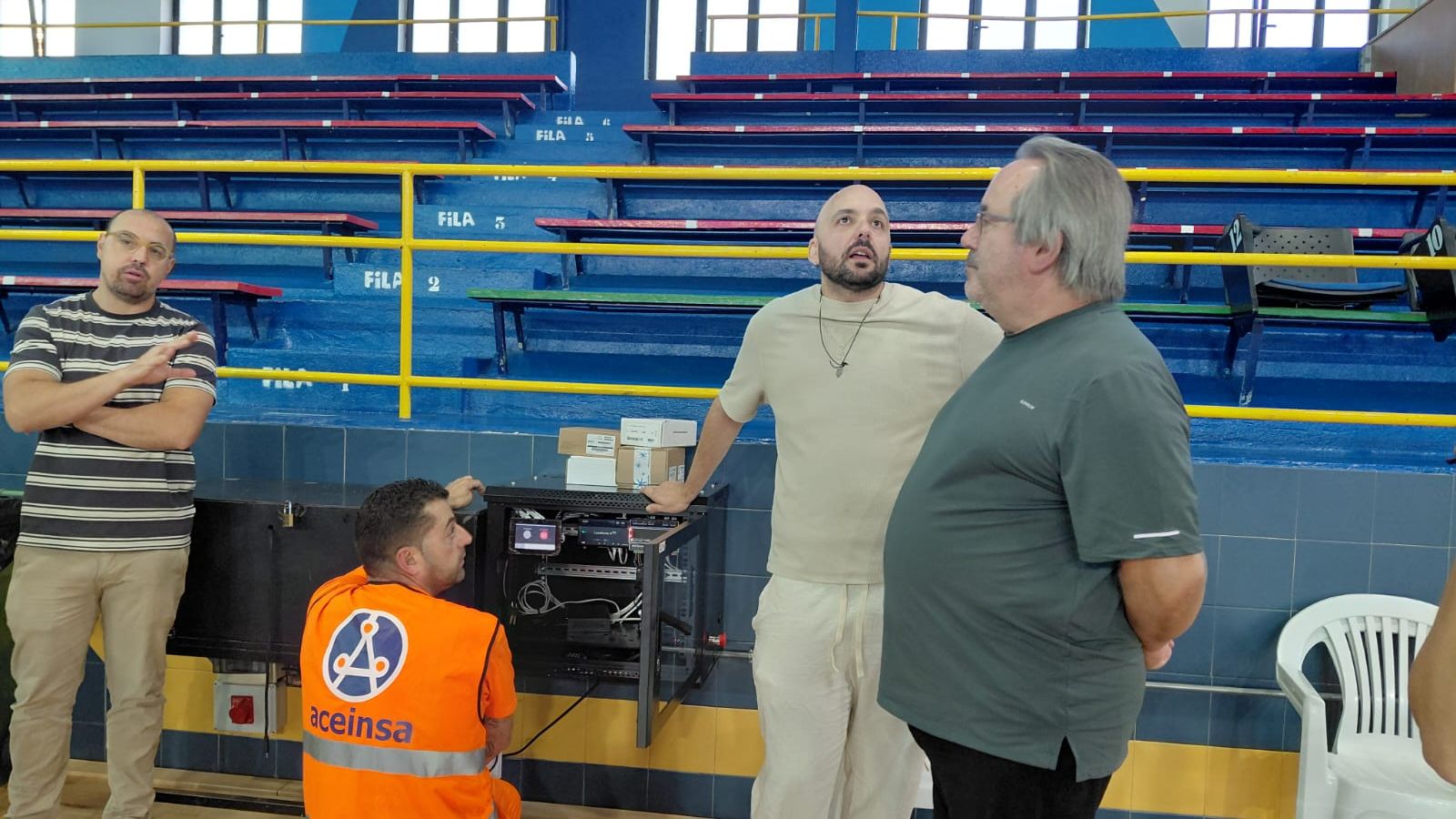 Más luz, menos gasto y shows de luces: el ‘cielo’ del Ángel Nieto se renueva con tecnología LED