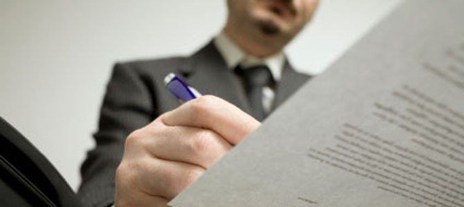 Denuncian que algunos notarios incumplen la Ley de la Segunda Oportunidad 