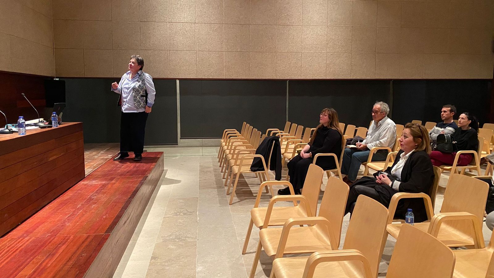 conferencia-sobre-la-importancia-del-cordero-en-las-religiones-4