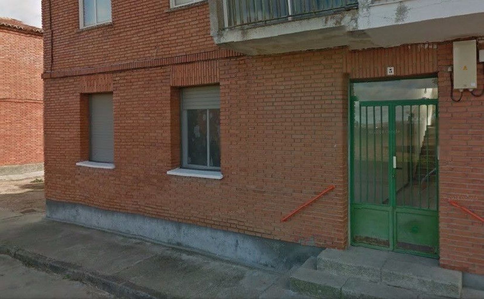 Adif pone a la venta 17 viviendas en la provincia desde 25.000 euros