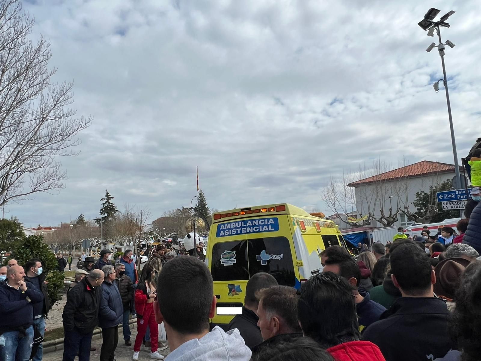 Ambulancia presente en Ciudad Rodrigo tras el encierro del Toro del Antruejo | Salamanca 24 Horas