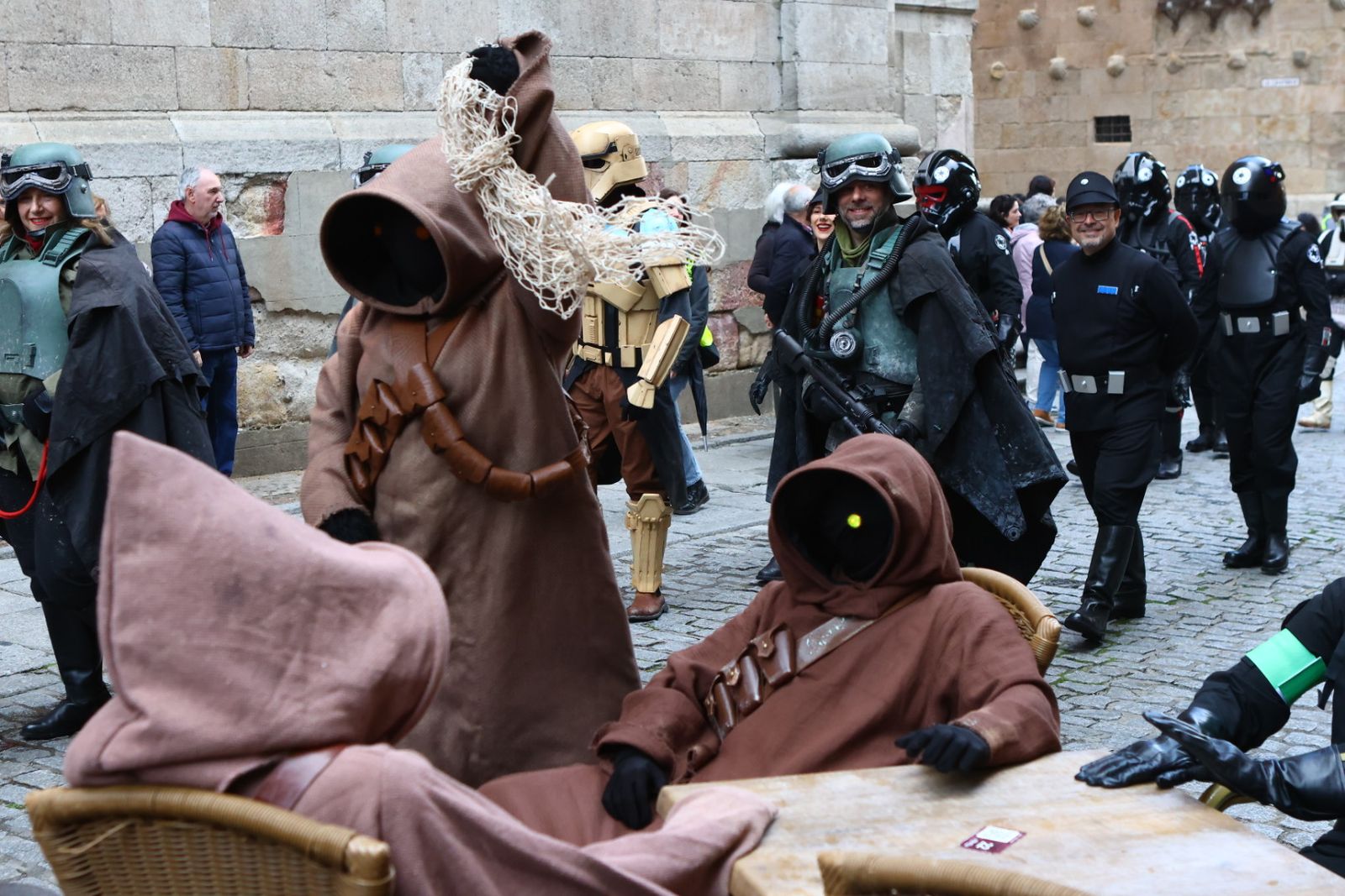 Desfile de Star Wars por el centro de Salamanca