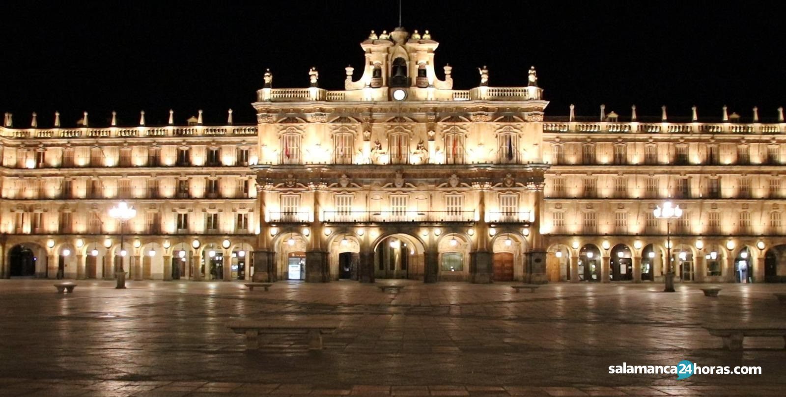 Plaza Mayor de noche coronavirus
