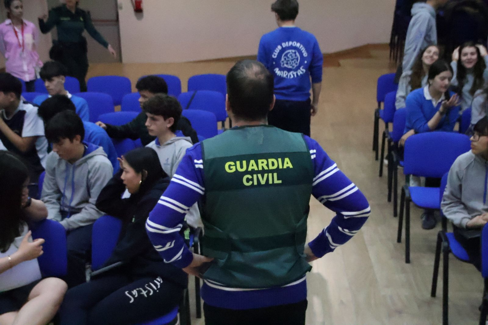 Reportaje ciberliga con Guardia Civil en Maristas