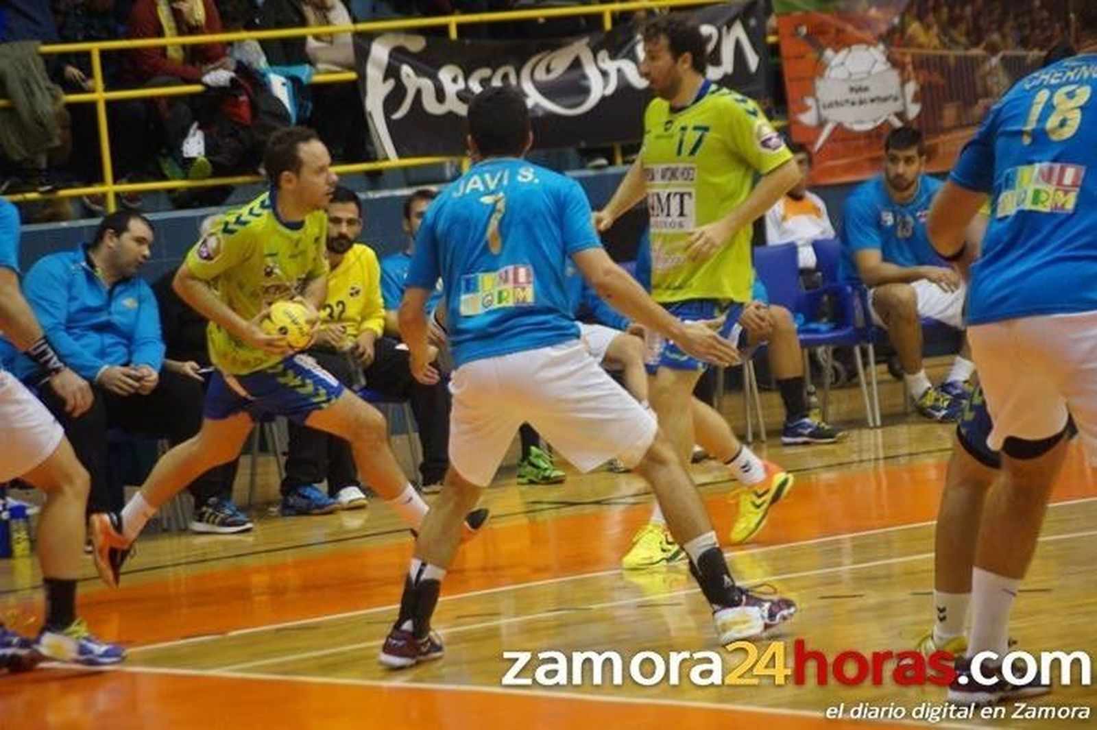 MMT Seguros - BM Benidorm (juego)