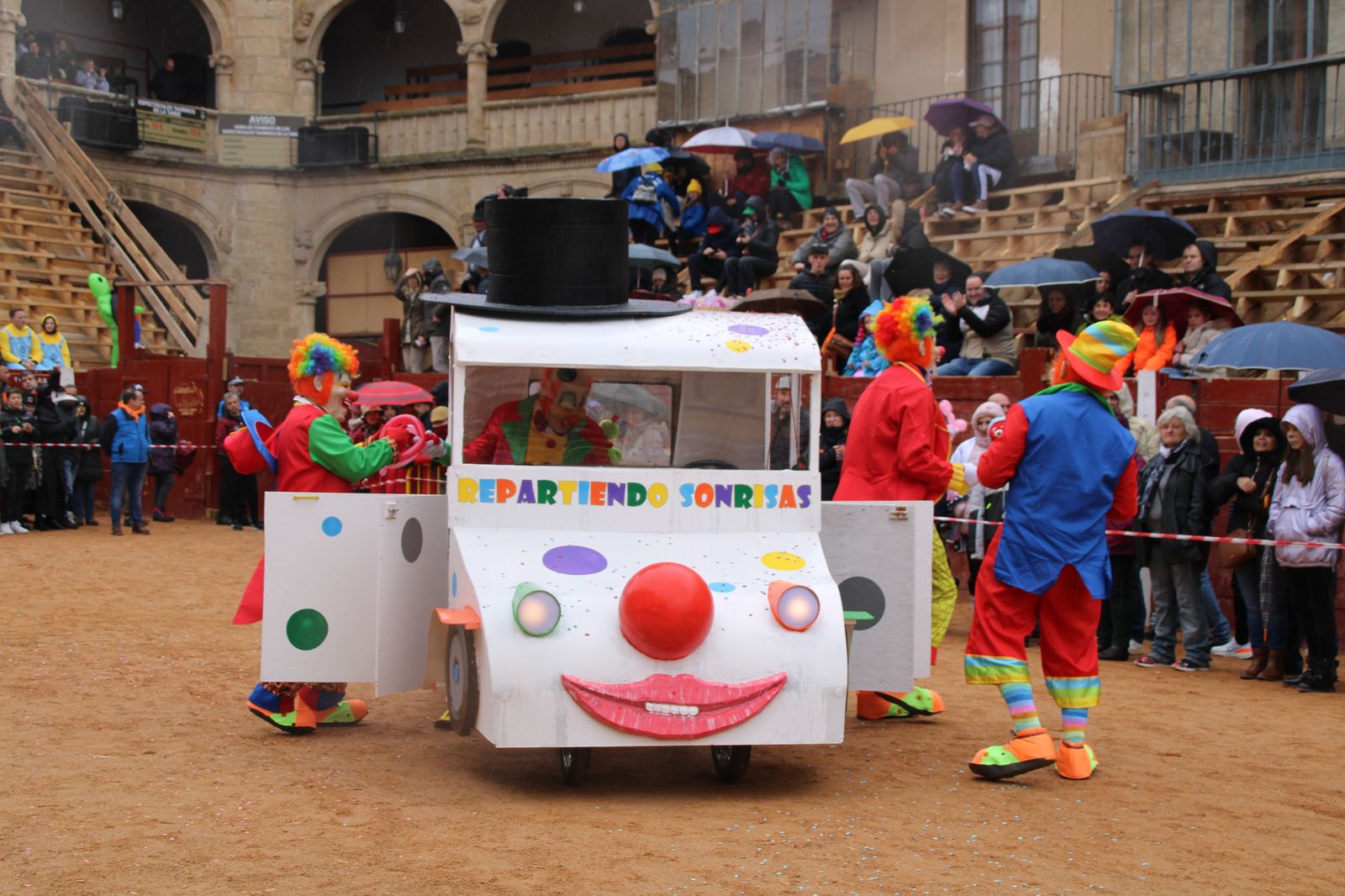 desfile-disfraz-callejero-sabado-carnaval-ciudad-rodrigo-2025-24