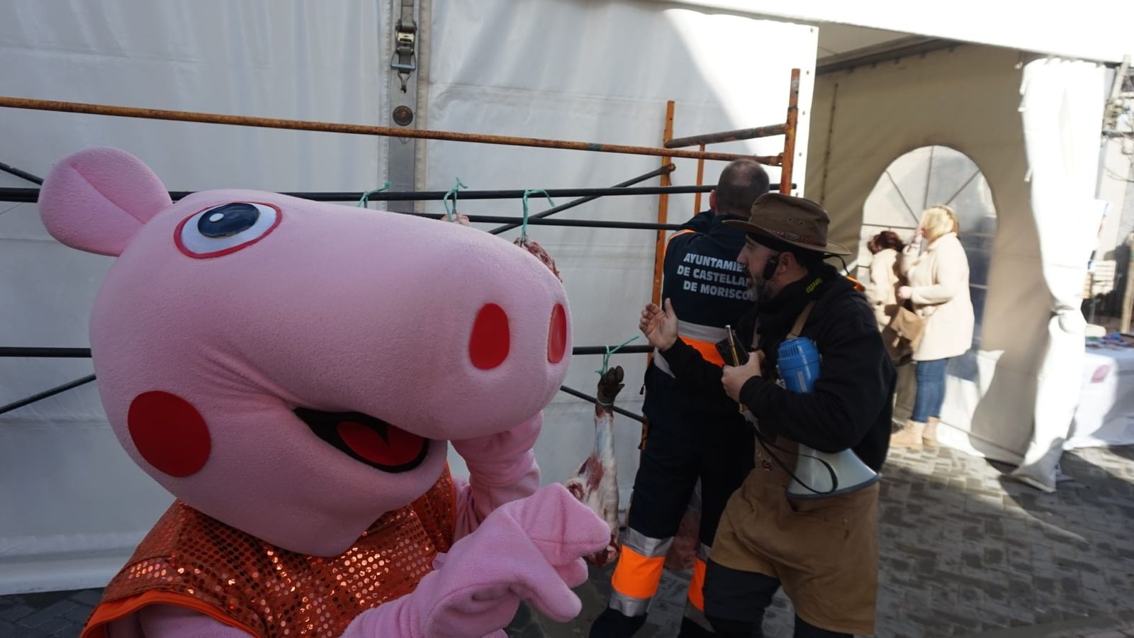 Castellanos de Moriscos celebra su matanza tradicional