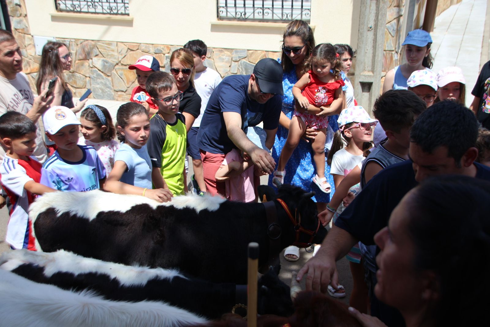 Castellanos de Villiquera, encierro infantil