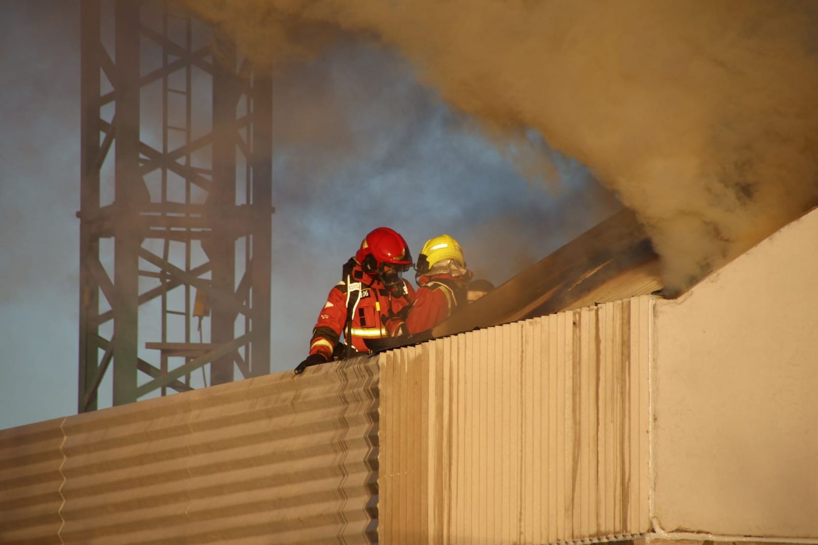 whatsapp-image-2023-12-21-at-17-28-57-2