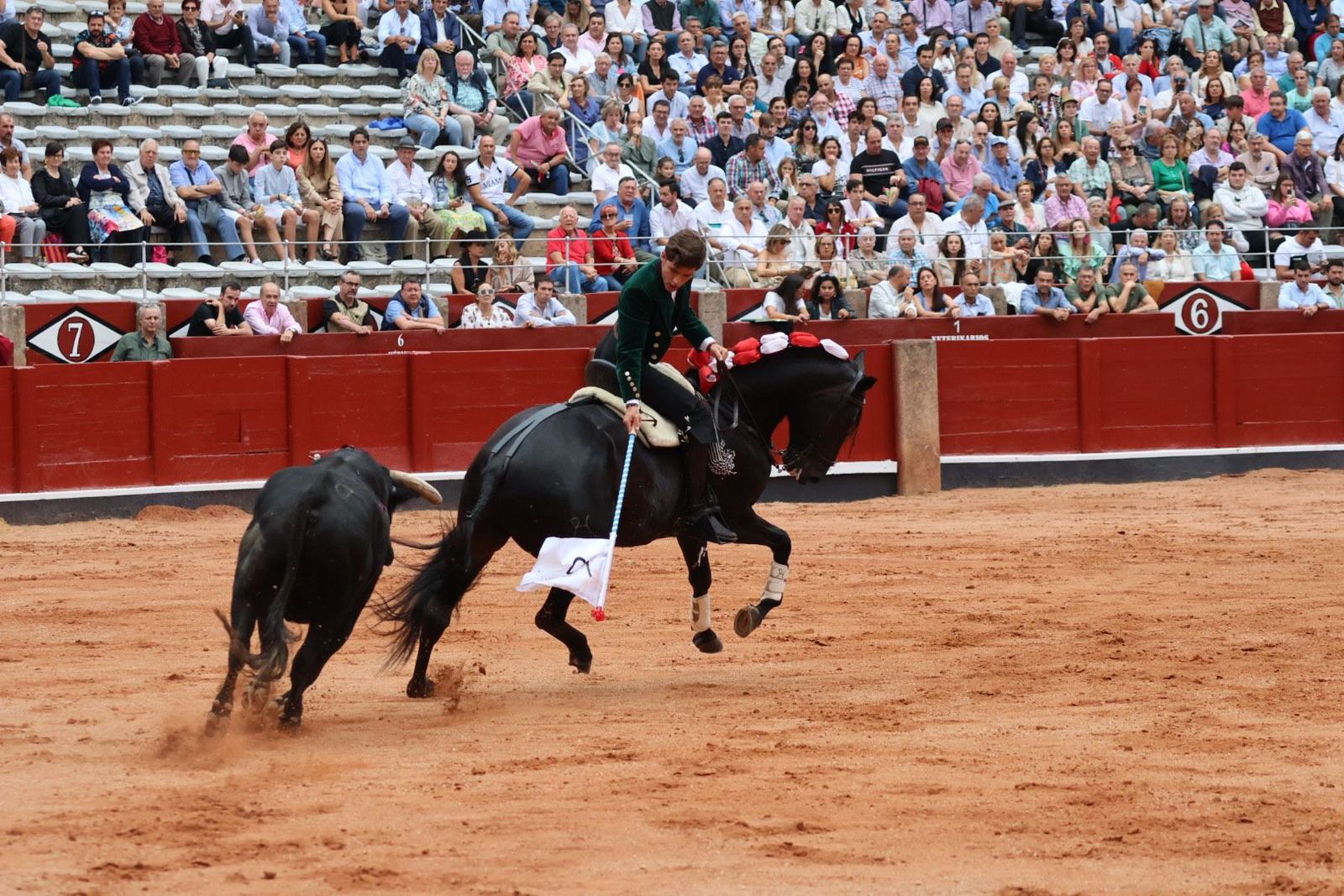 20230909175939-img-0578