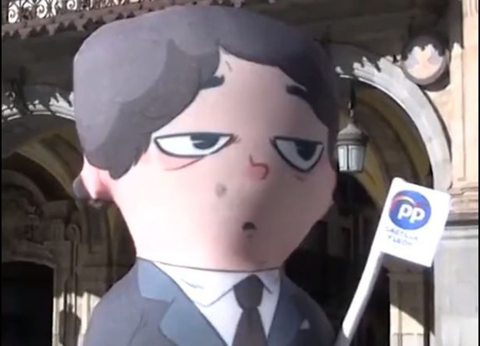 Juventudes Socialistas inicia una campaña con motivo del 13F bajo el lema 'Muñequín' | Foto: Juventudes Socialistas de Salamanca