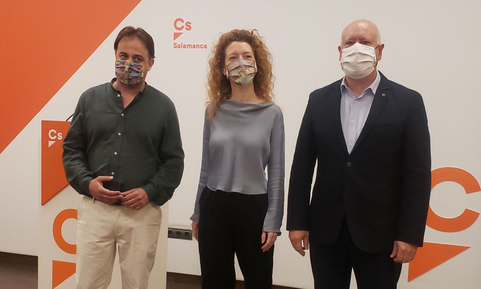 Fernando Castaño, Ana Suárez y Juan José Sánchez