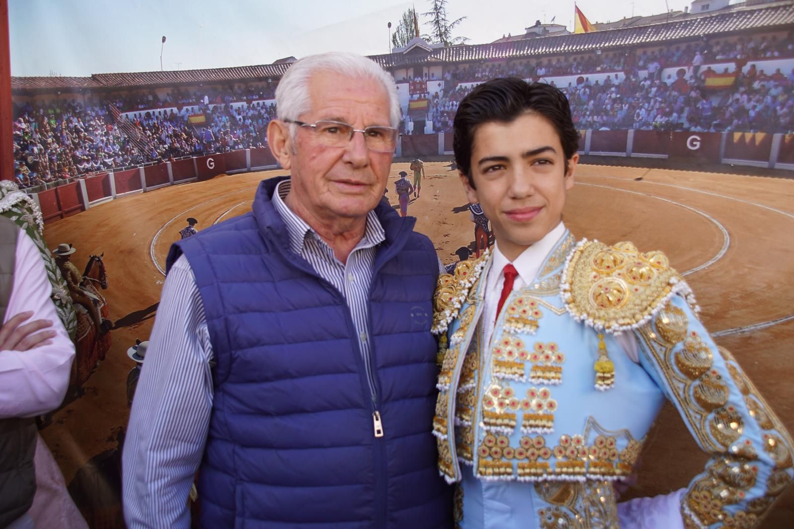 whatsapp-image-2024-04-20-at-19-57-13-2