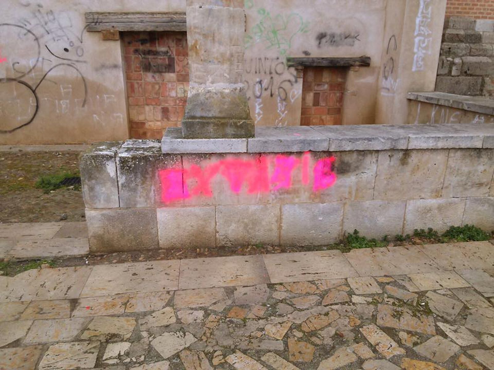Pintadas en la localidad de Toro-Archivo