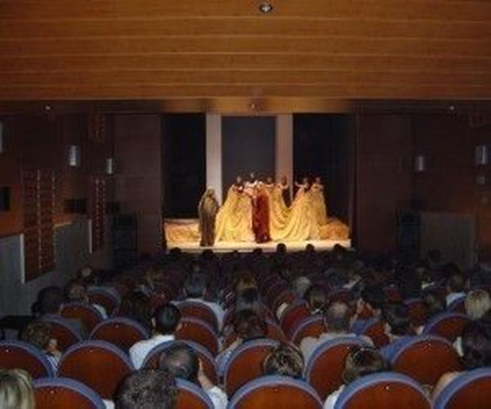 Comenzó en El Burgo de Osma el programa Circuitos Escénicos de Castilla y León