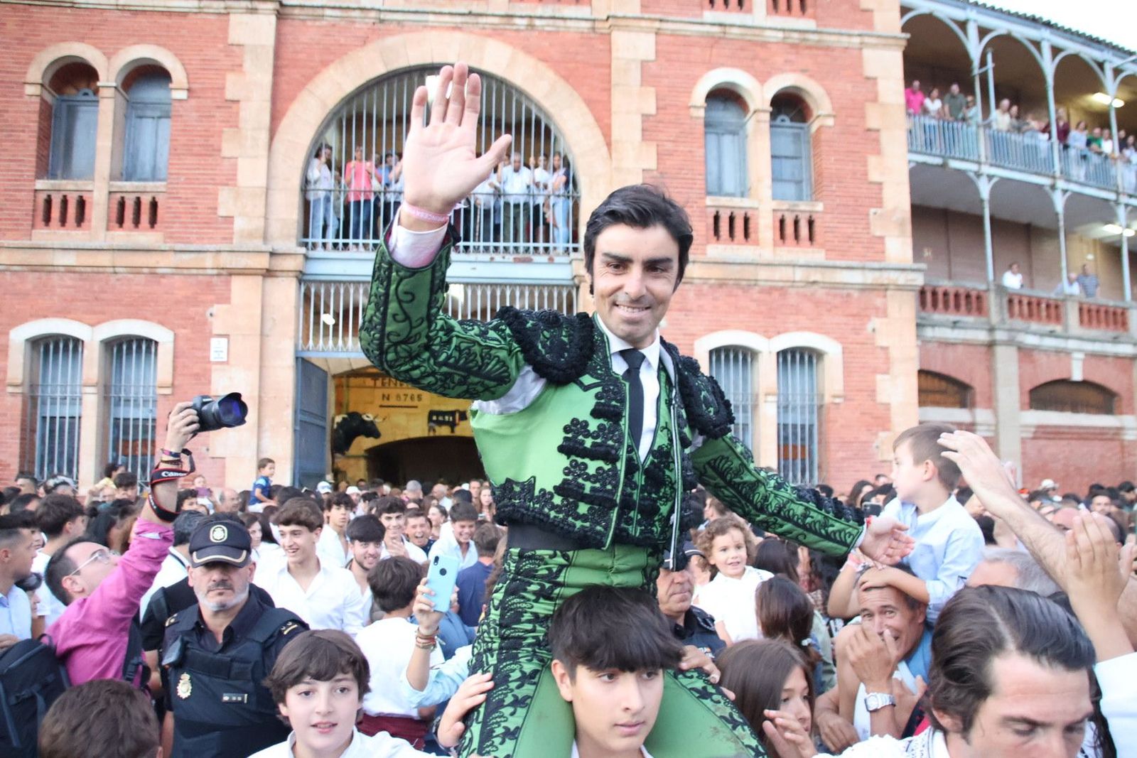 20230910193612-img-2372