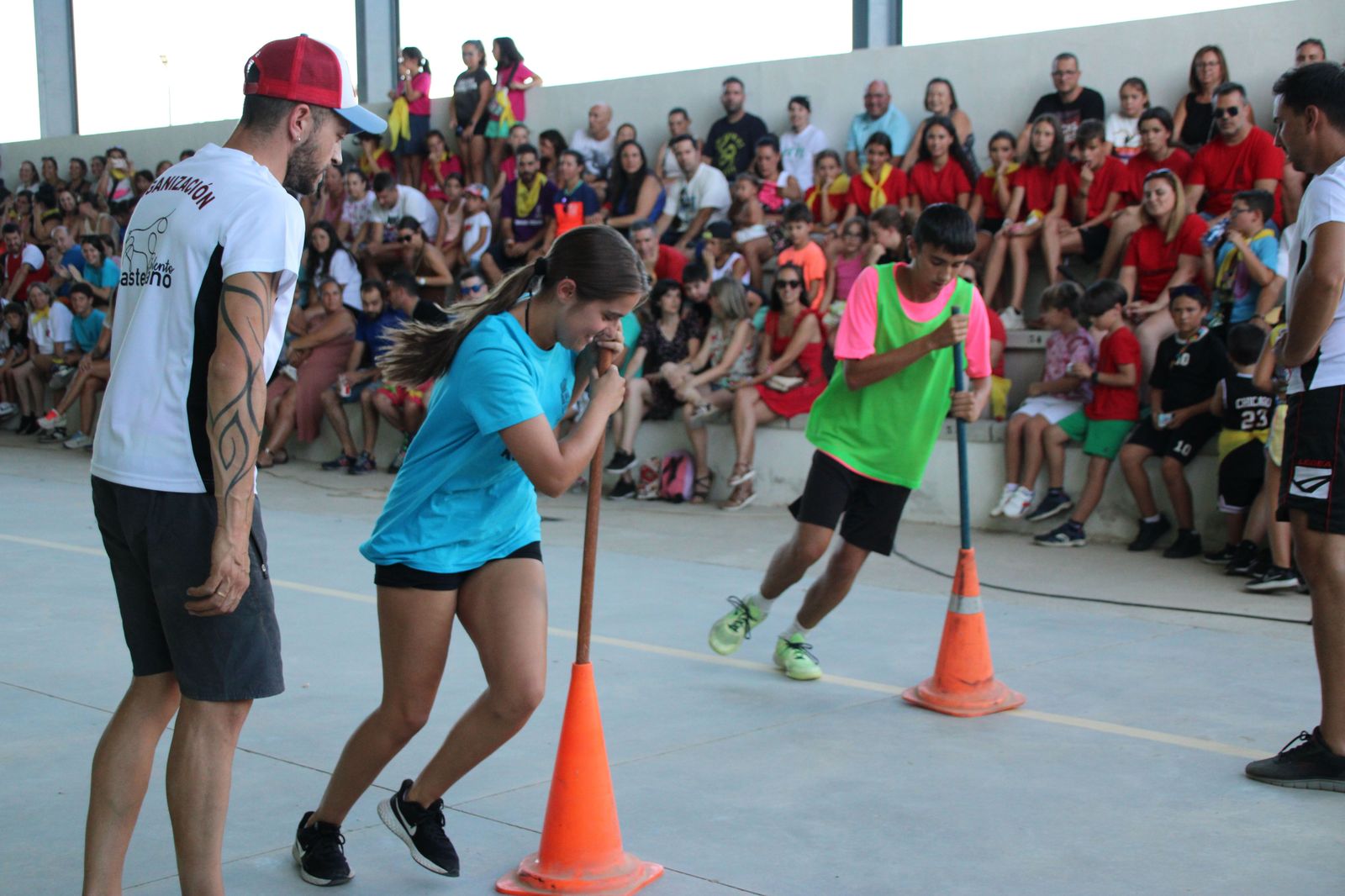 humor-amarillo-en-castellanos-de-moriscos-79